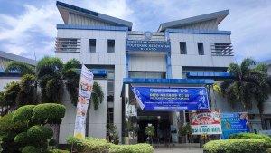 gedung-utama-poltekkes-kemenkes-manado-54654757.jpg