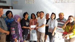gembala-dan-jemaat-gpdi-efrat-kairagi-manado-sulawesi-utara.jpg