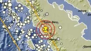 gempa-bumi-terkini-di-wilayah-Sumatera-Barat-Rabu-15102025.jpg