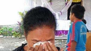 ibu-kandung-prada-ardi-heli-astuti-saat-diwawancarai.jpg