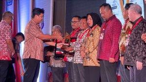kota-bitung-provinsi-sulawesi-utara-sulut-sabet-dua-penghargaan-sekaligus-kamis-2742023.jpg