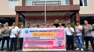 mengajak-masyarakat-aktif-melapor-jika-melihat-ciri-ciri-perekrutan-mencurigakan.jpg