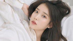 penyanyi-asal-korea-selatan-iu.jpg