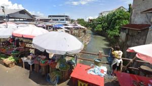 sungai-di-Kawasan-Pasar-Pinasungkulan-Karombasan-Manado-Sulut-3462.jpg