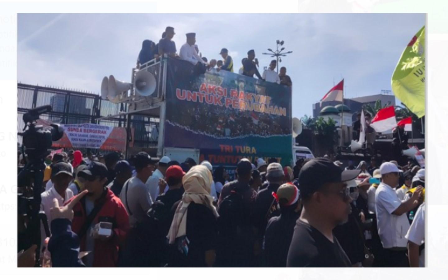 010324-aksi-massa.jpg