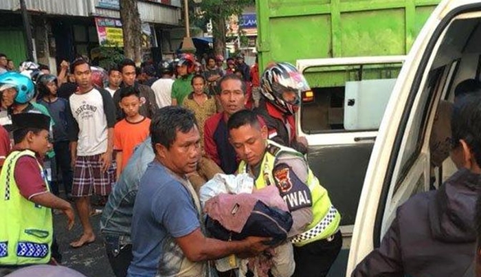 Kecelakaan Maut Tragis, Pasutri Ditabrak Sopir Truk Ngantuk, Suami Tewas dan Istrinya Luka Parah