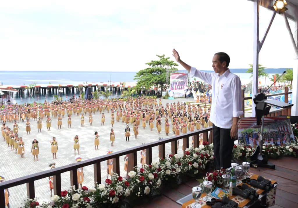 82 Hari Menuju Pilpres 2024 - Survei: Publik Ingin Capres-Cawapres Teruskan Program Jokowi