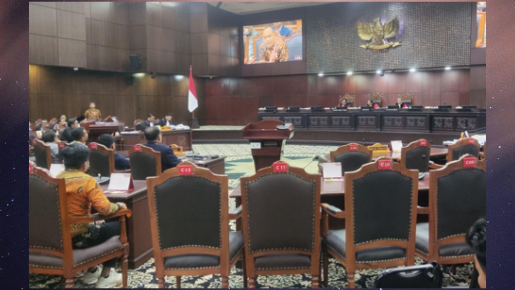 280524-sidang-MK.jpg