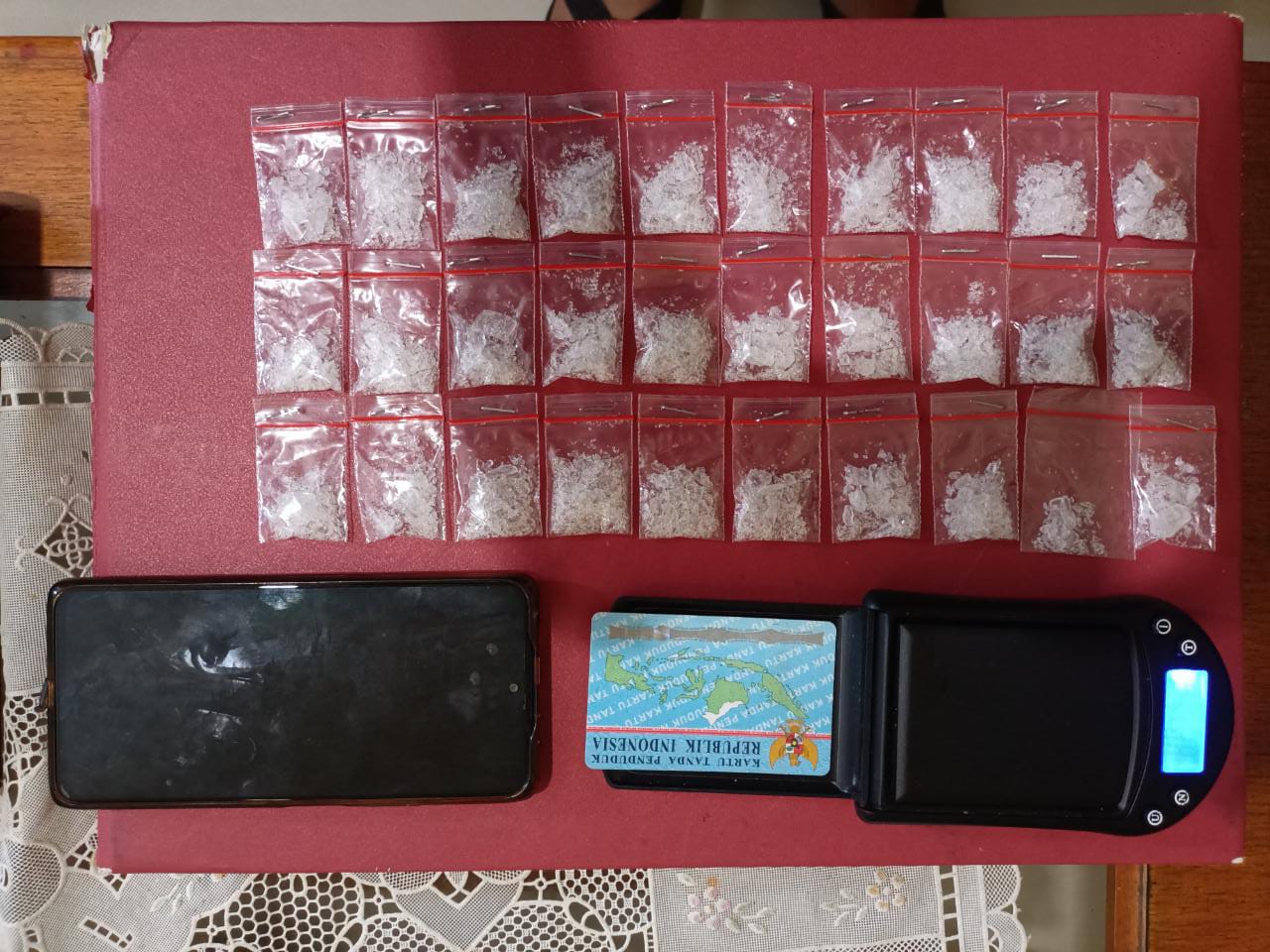 30 Paket Sabu yang Diamankan Polresta Manado Sulawesi Utara Ternyata Dikirim dari Jakarta