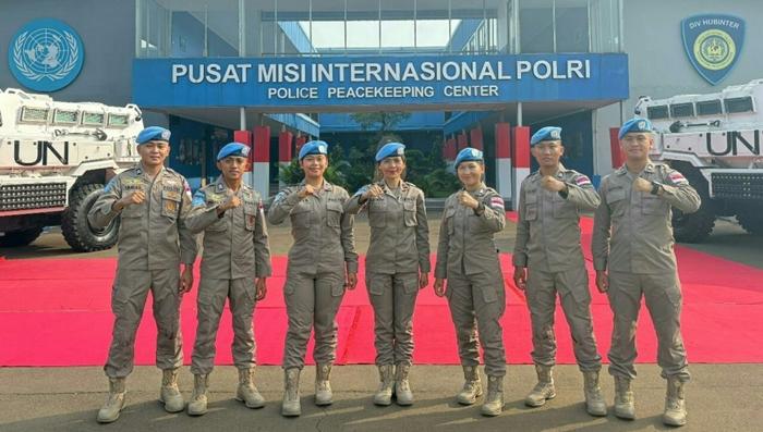 7-personil-Polda-Sulut-misi-Perdamaian-PBB-di-Afrika-Tengah-Ipda-Leidy-Rati-Rantung.jpg