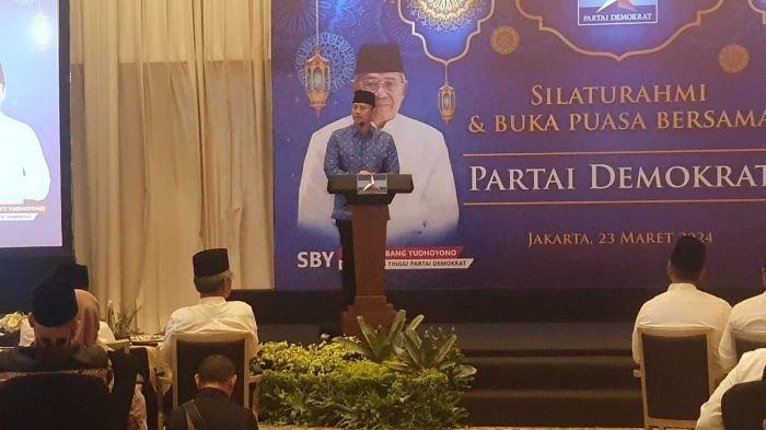 AHY Akui Bersyukur Demokrat Gabung Kubu Prabowo, Hancur Lebur Jika Bertahan di Koalisi Perubahan