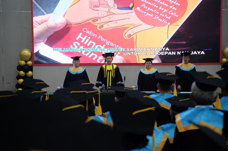 Gubernur Sulut YSK Apresiasi Wisuda dan Launching Sekolah Lansia PWRI