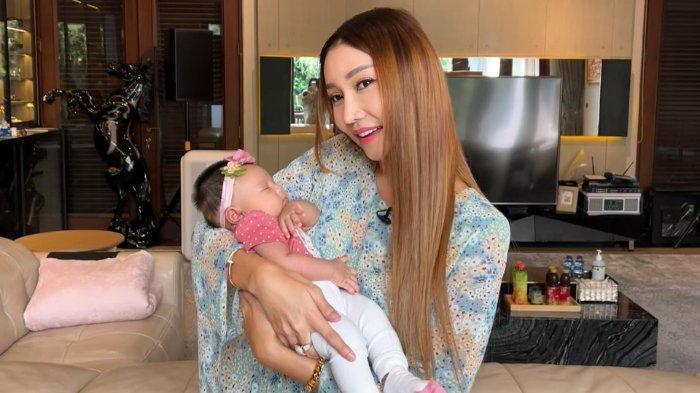 Terungkap Bayaran Lucinta Luna Apabila Diterima Jadi Baby Sitter Ameena, Aurel: 'Serem Ya Say'