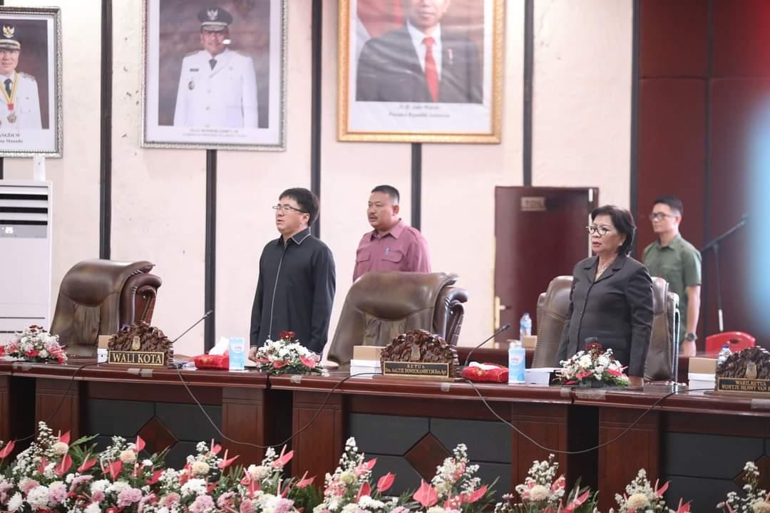 Hadiri Rapat Paripurna DPRD Manado, Andrei Angouw Paparkan Rancangan APBD 2024