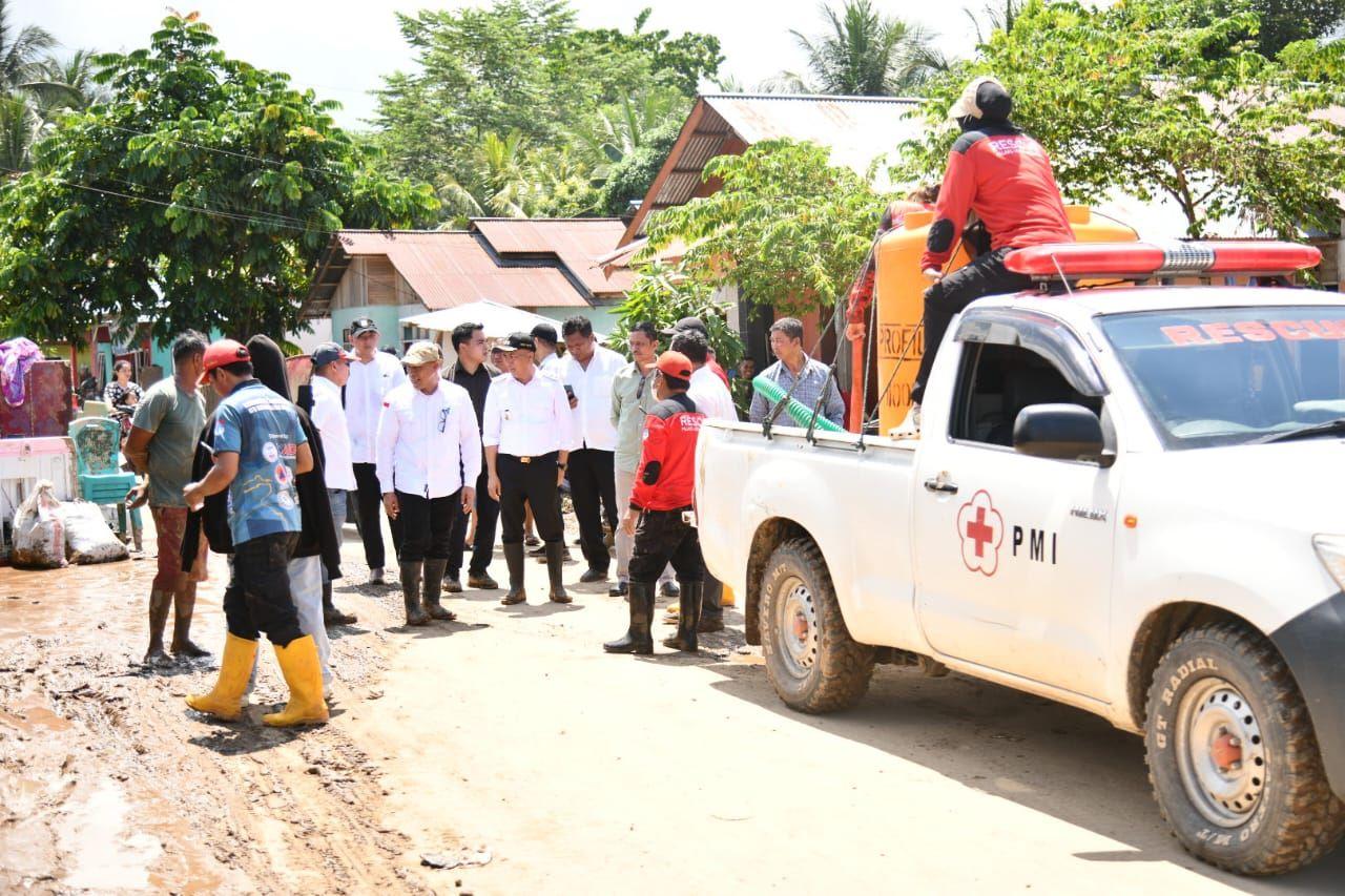 Pemkab Boltim Fokus Buat Dapur Umum Korban Banjir di Togid, Tanggul Segera Ditangani