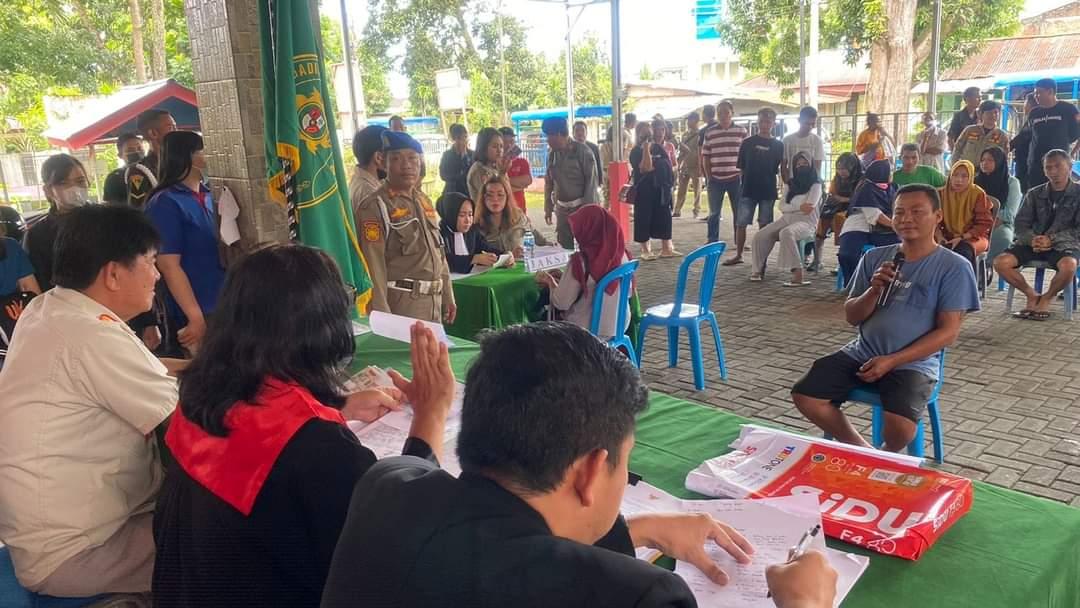 Sudah Ada 300-an Warga Manado Sulawesi Utara Kena Sanksi karena Buang Sampah Sembarangan