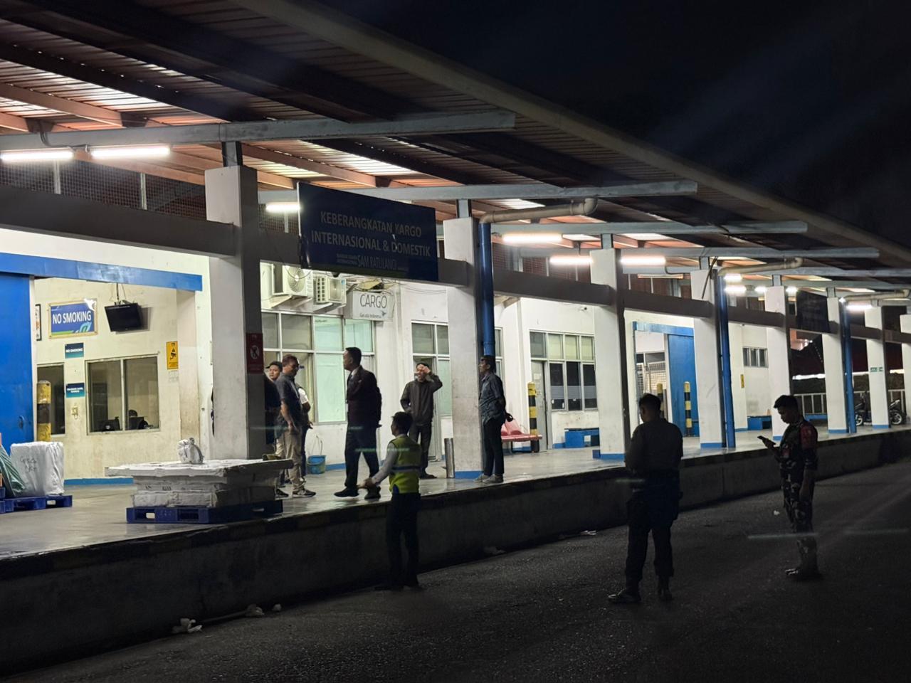Terungkap Isi Paket yang Dikira Bom di Bandara Sam Ratulagi Manado, Ditangani Jibom Brimob Polri