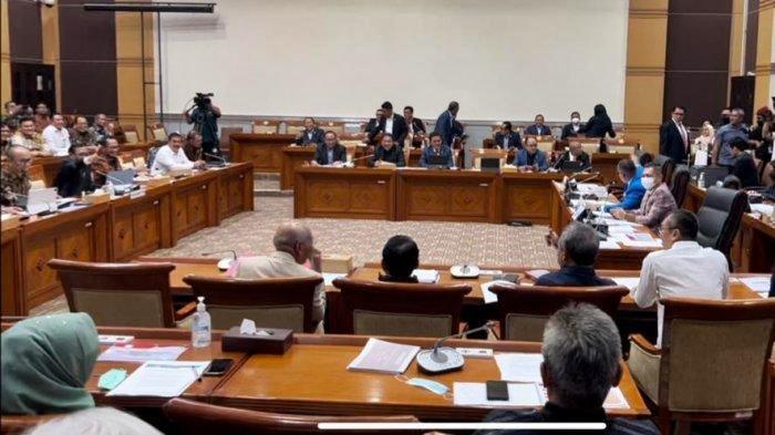 Mahfud MD Buka Isu Pencucian Uang Kemenkeu ke Publik, Dipertanyakan DPR Komisi III Benny K Harman