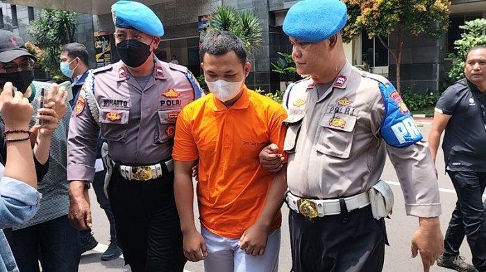 Akhirnya Terungkap Awal Mula Anggota Densus 88 Punya Niat Curi Mobil hingga Bunuh Sopir Taksi Online