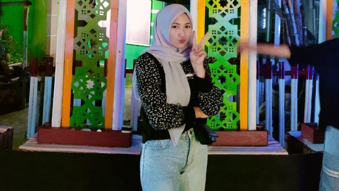 Cewek Boltim Bunga Lapadengan, Terpesona Indahnya Desa Otam Saat Ramadan