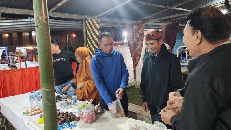 Bupati Boltim Sam Sachrul Mamonto Kunjungi Stand UMKM di Java Culture Festival Volume II