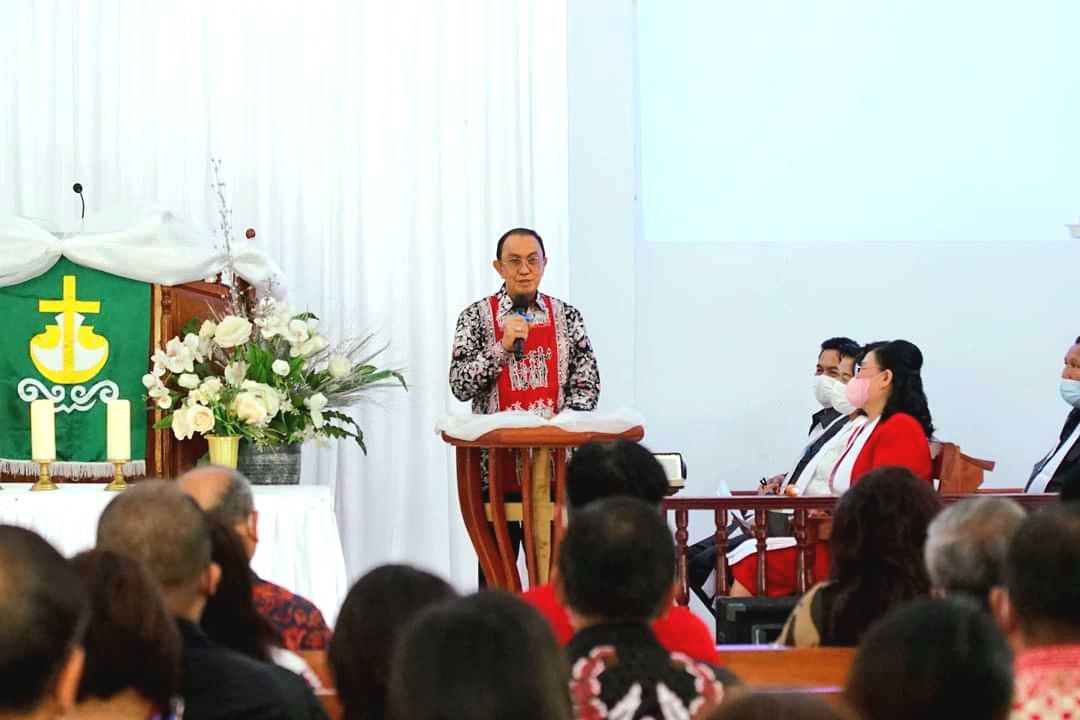 Ibadah Minggu GMIM Getsemani Leleko Minahasa Sulawesi Utara, Ini Pesan Bupati Royke Octavian Roring