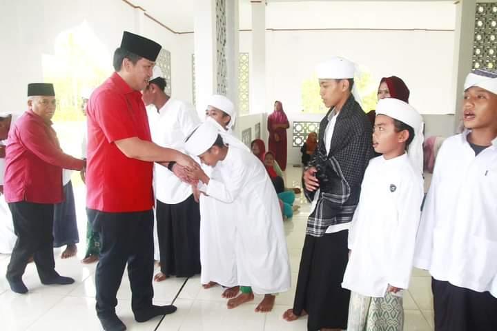 Calon Gubernur Sulawesi Utara Steven Kandouw Sambangi Pesantren di Bolmut
