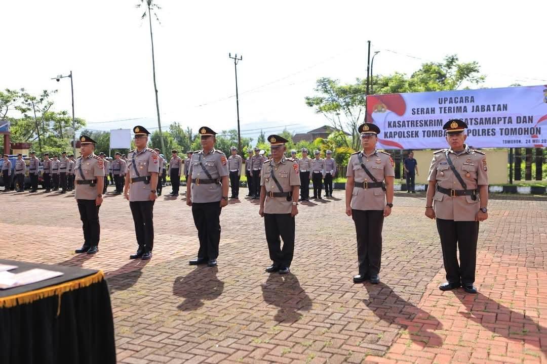 Dok-Polres-Tomohon-SERTIJAB-Potret-serah-terima-jabatan-yang-digelar.jpg