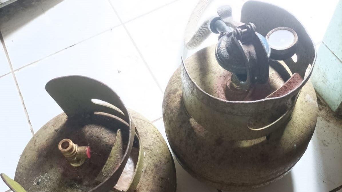 Derita Warga Sulut Manado Elpiji 3 Kilogram Langka, Jacob Kurangi Menu, Sally Tunda Bikin Kue