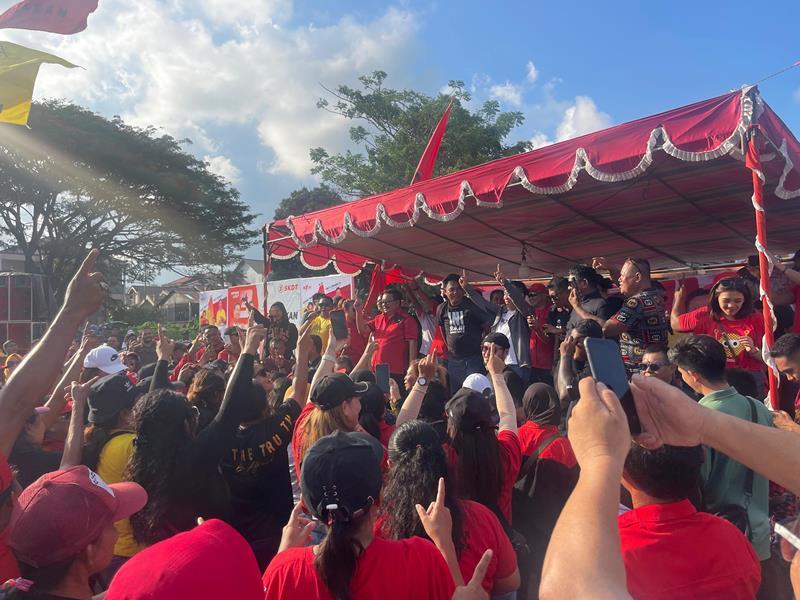 Pilkada Bitung Sulut, Paslon Geraldi dan Erwin Kampamye Rapat Umum Terbatas: Punya Impian Ini