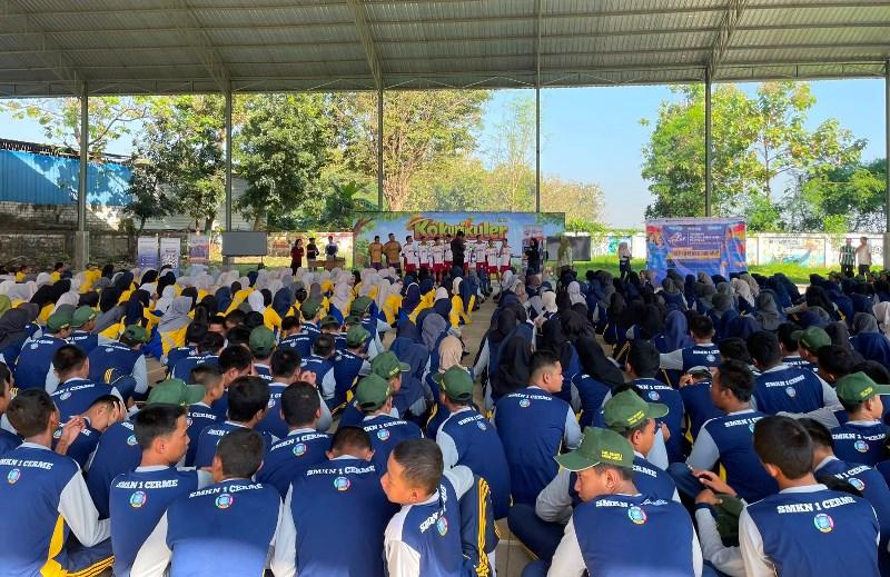 FUTSAL-Sebanyak-16-tim-futsal-putra-sekolah-SMASMK-di-Kabupaten-GresikLO0-8.jpg