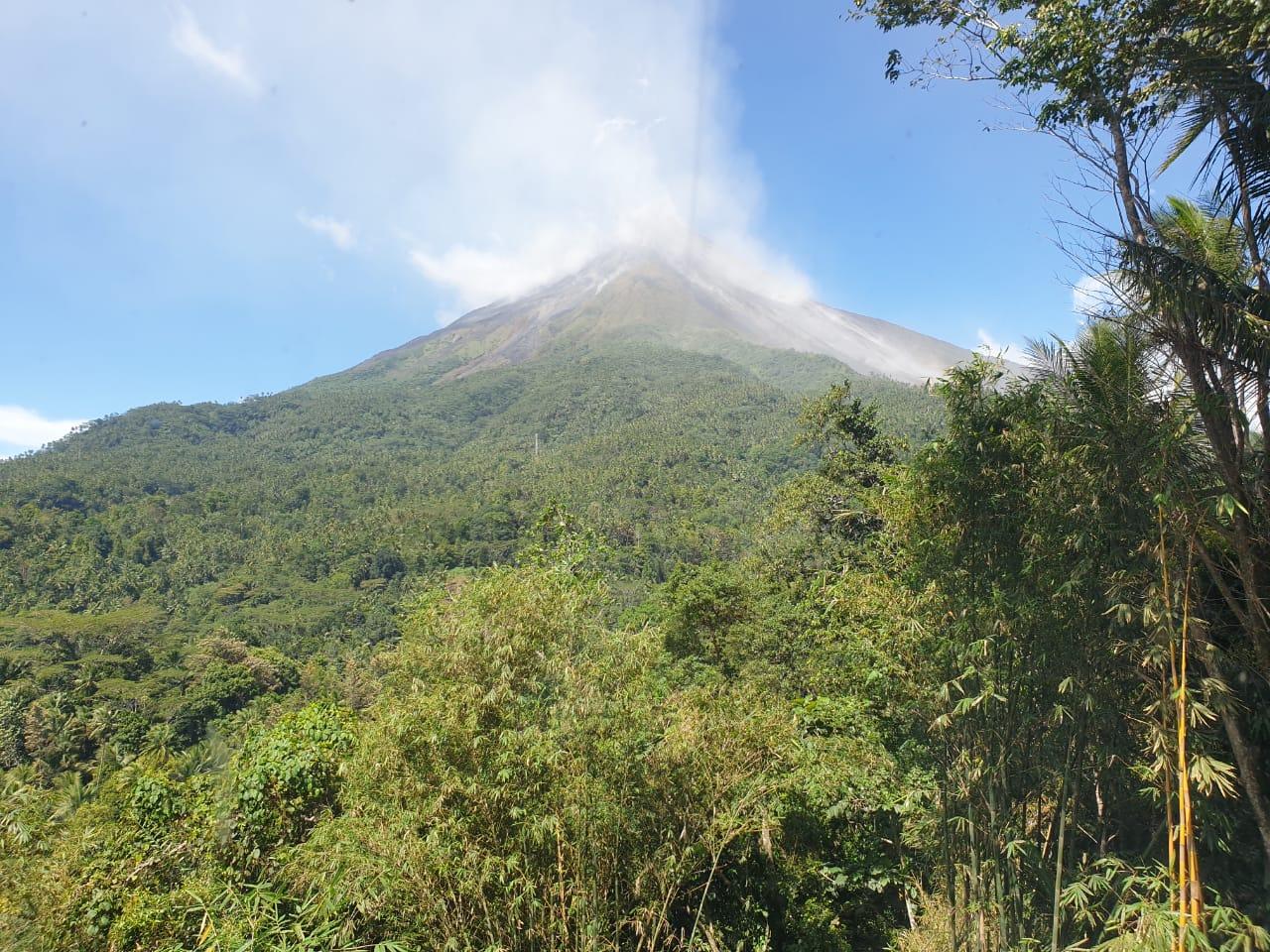 Awan Panas Guguran Gunung Api Karangetang Berpotensi Terjadi, Warga Sitarpo Diminta Waspada
