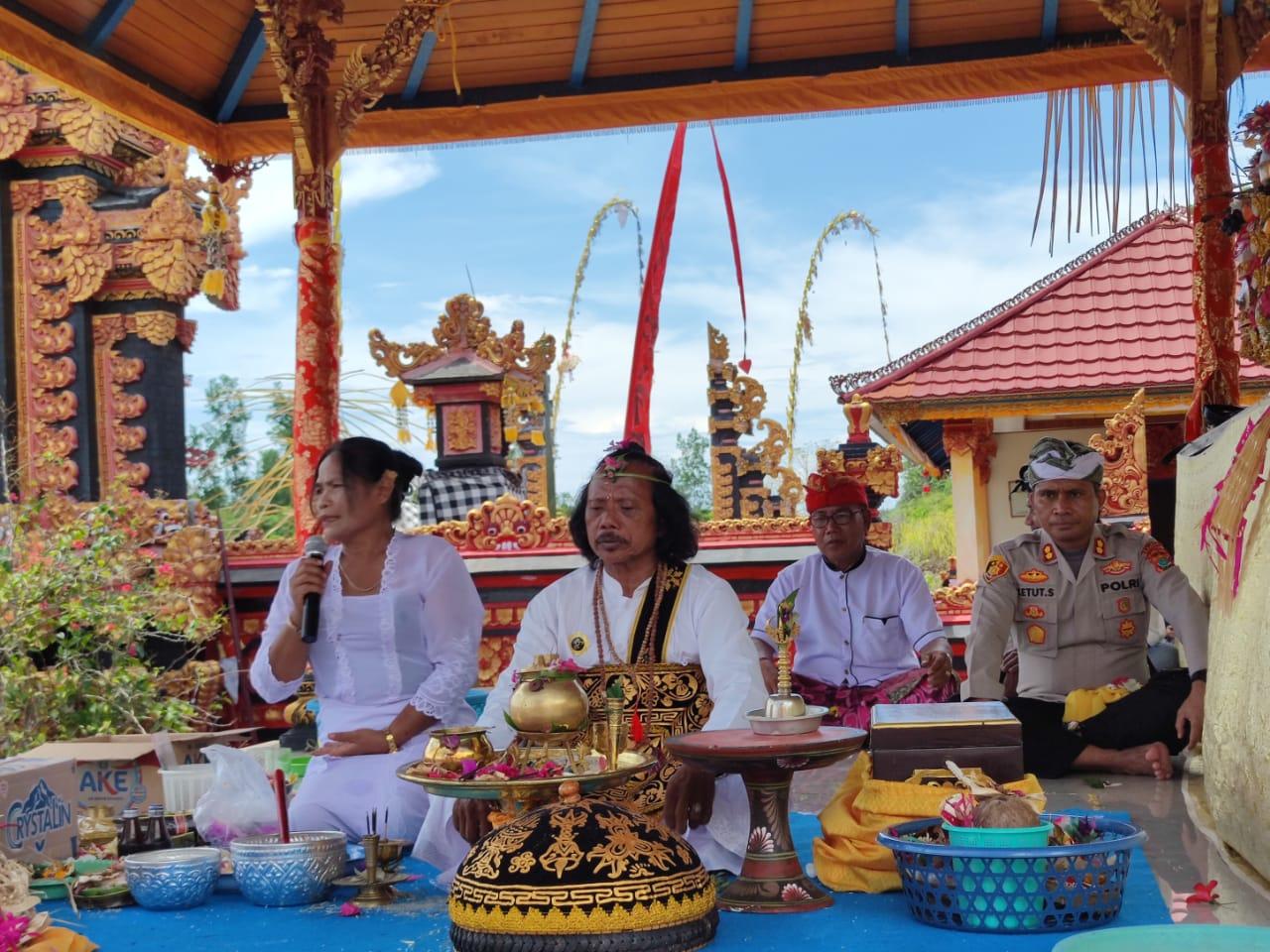 Foto-dokumentasi-Tribun-Manado-Indra-Lapa-Captions-Pelaksanaan-ibadah-Purnama.jpg
