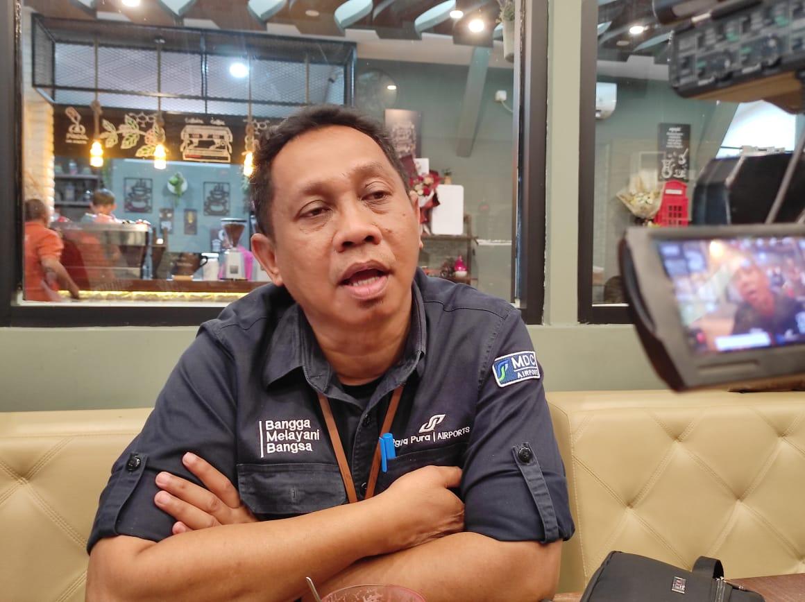 Kebakaran TPA Sumompo Manado Sulawesi Utara Tak Pengaruhi Penerbangan di Bandara Sam Ratulangi