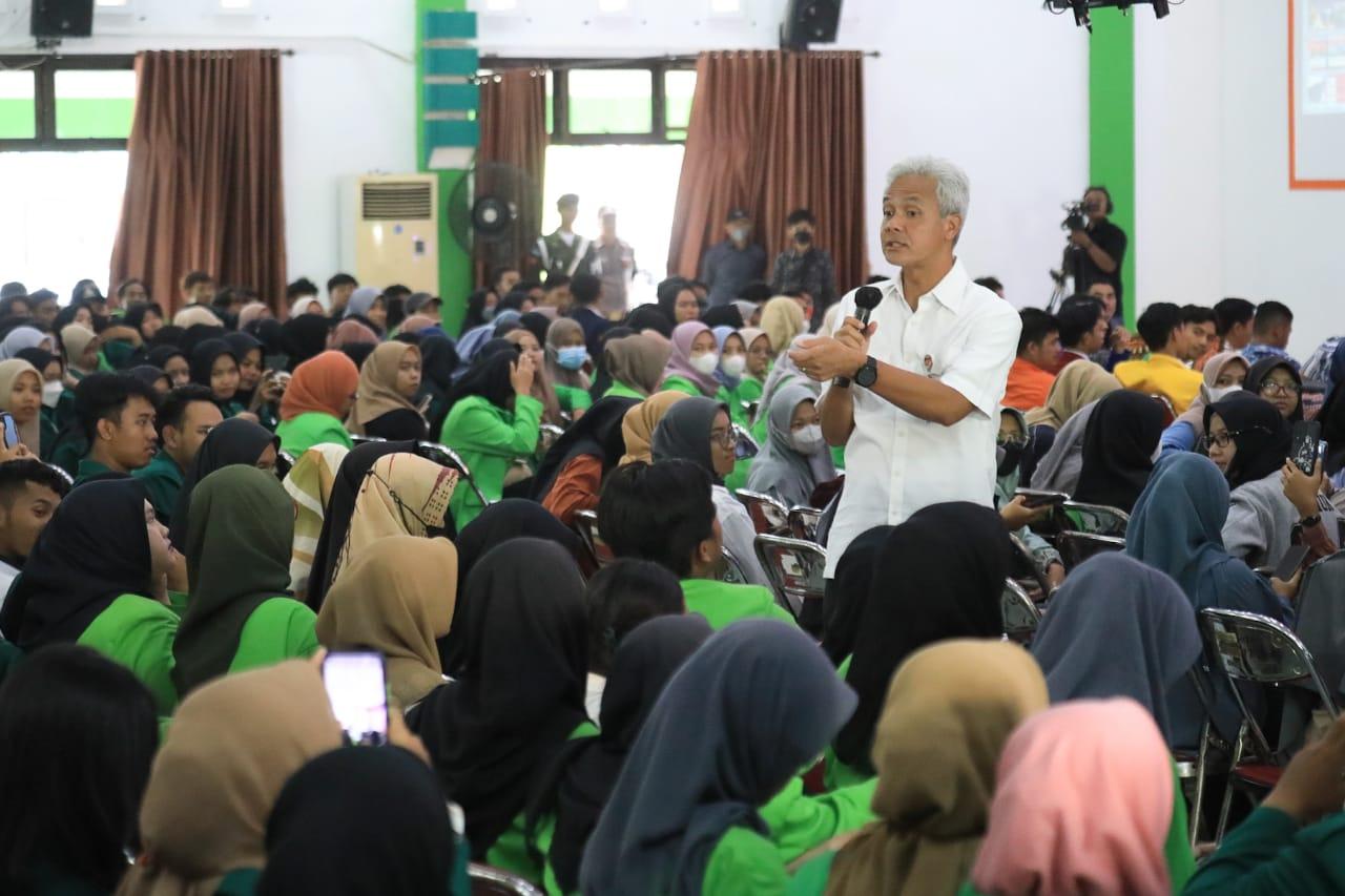 Ganjar Pranowo Apresiasi BEM Nusantara