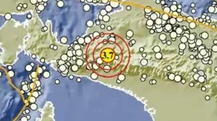 Gempa-bumi-terkini-melanda-di-wilayah-Intan-Jaya-Papua-Jumat-3052025-pagi.jpg