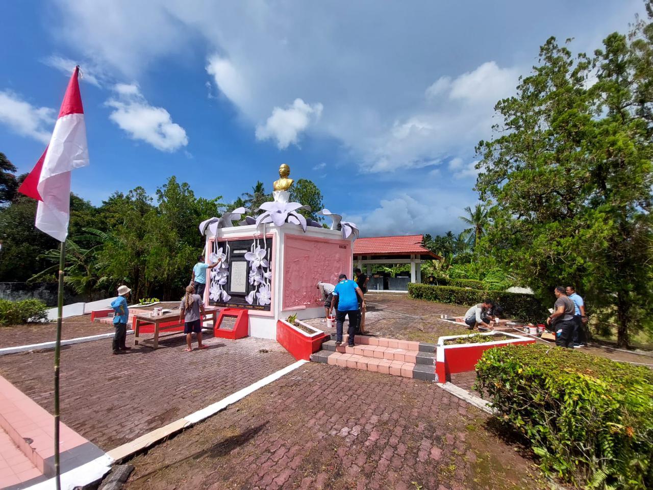 Momen Hari Pahlawan, Grand Luley Manado Perindah Makam Pahlawan Nasional Walanda Maramis