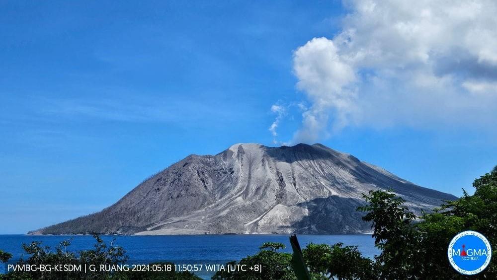 BREAKING NEWS : Kondisi Gunung Ruang di Tagulandang, Status Sudah Turun Level II Waspada