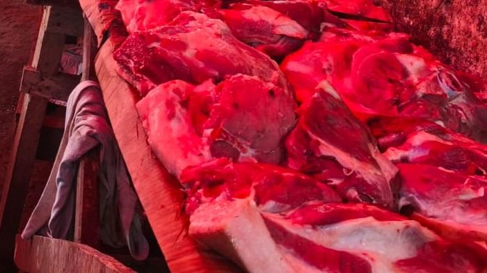 Harga-daging-babi-di-Minahasa-Selatan-Minsel-Sulawesi-Utara-Sulut-yang-kini-turun.jpg