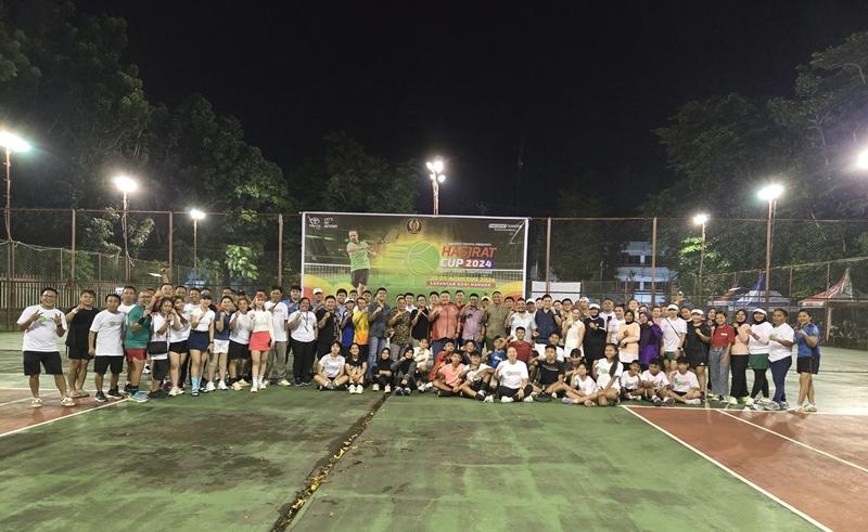 Hasjrat-Cup-2024-Kejuaraan-tenis-terbuka-di-Manado-berhadiah-puluhan-juta-rupiah-ghjfghfh.jpg