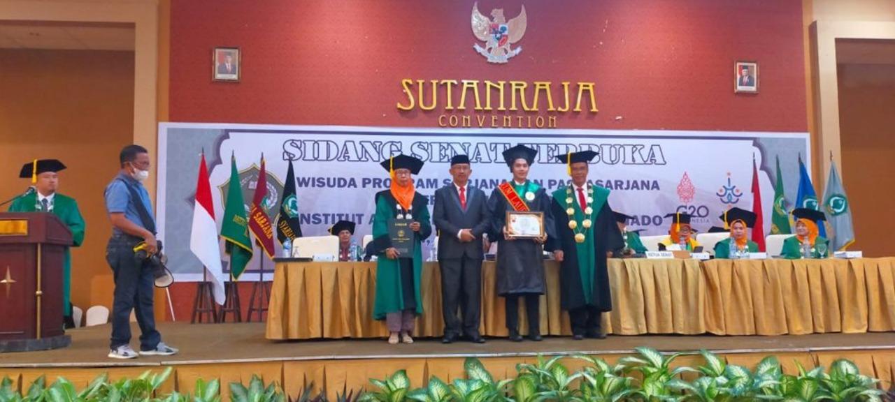 313 Mahasiswa IAIN Manado Diwisuda