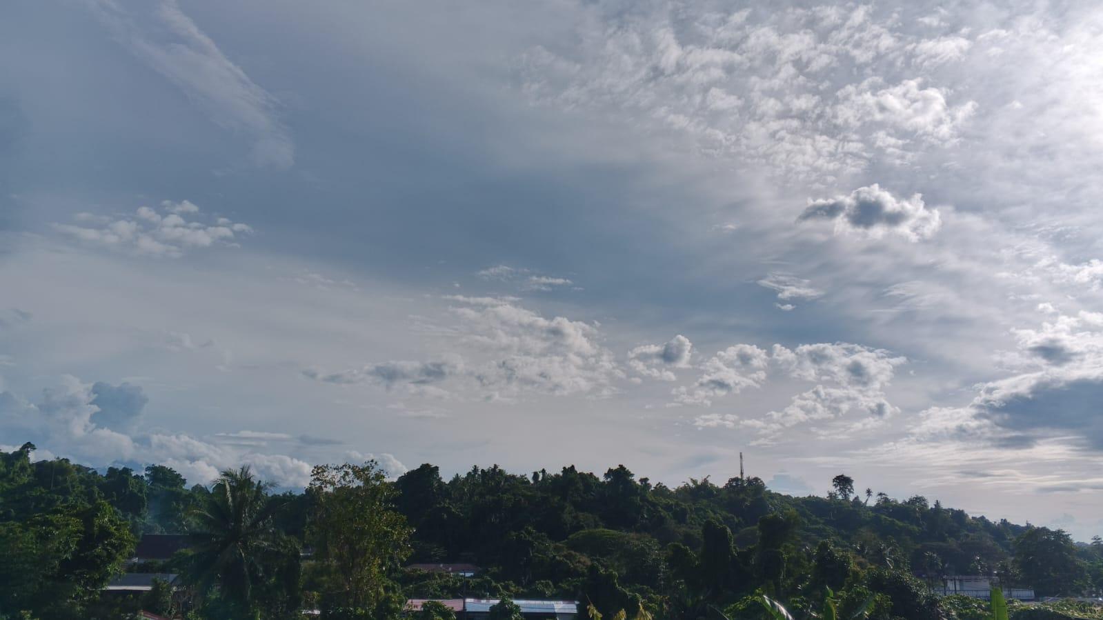 INFO-CUACA-Foto-ilustrasi-cuaca-didokumentasikan-beberapa-waktu-lalu-sdzb.jpg