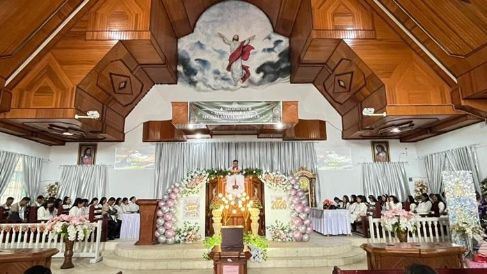 Ibadah-Tahun-Baru-I-di-GMIBM-Imanuel-Sinsingon.jpg