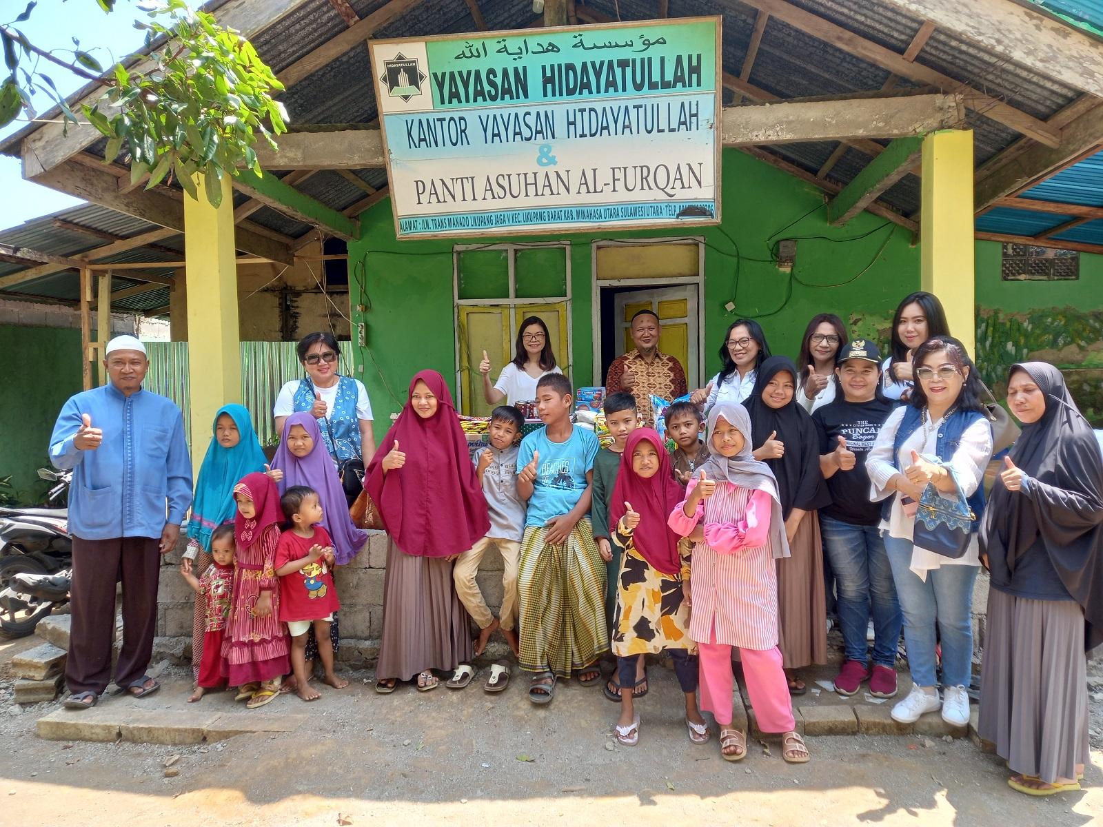 Sambut Lebaran dan Hari Kartini, IWAPI Minahasa Utara Berbagi Kasih di Panti Asuhan Al-Furqan Palaes