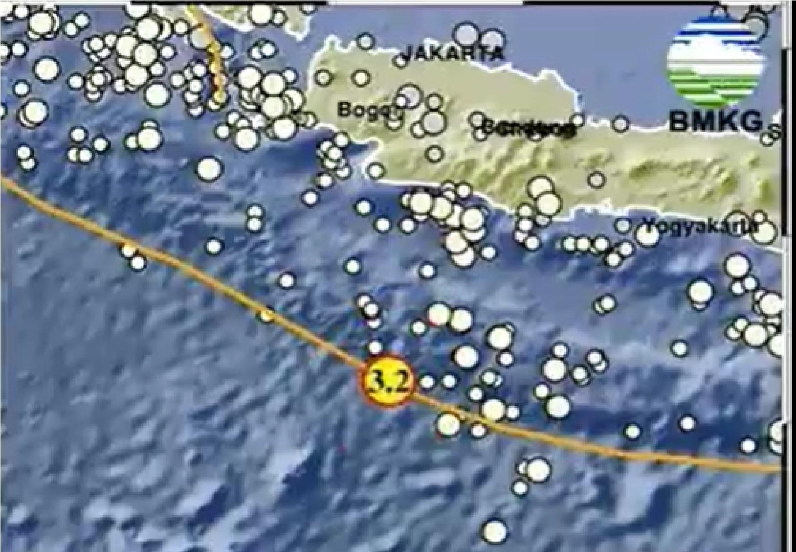 Info-yang-didapat-gempa-bumi-bermagnitudo-32-SR-terjadi-pada-Minggu-10-Mei-2026.jpg