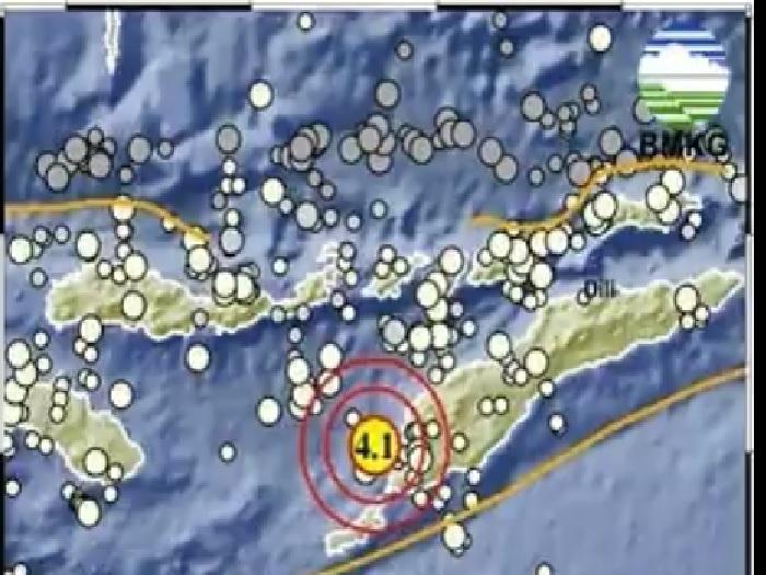 Info-yang-didapat-gempa-bumi-bermagnitudo-41-SR-terjadi-pada-Selasa-11-November-2025.jpg
