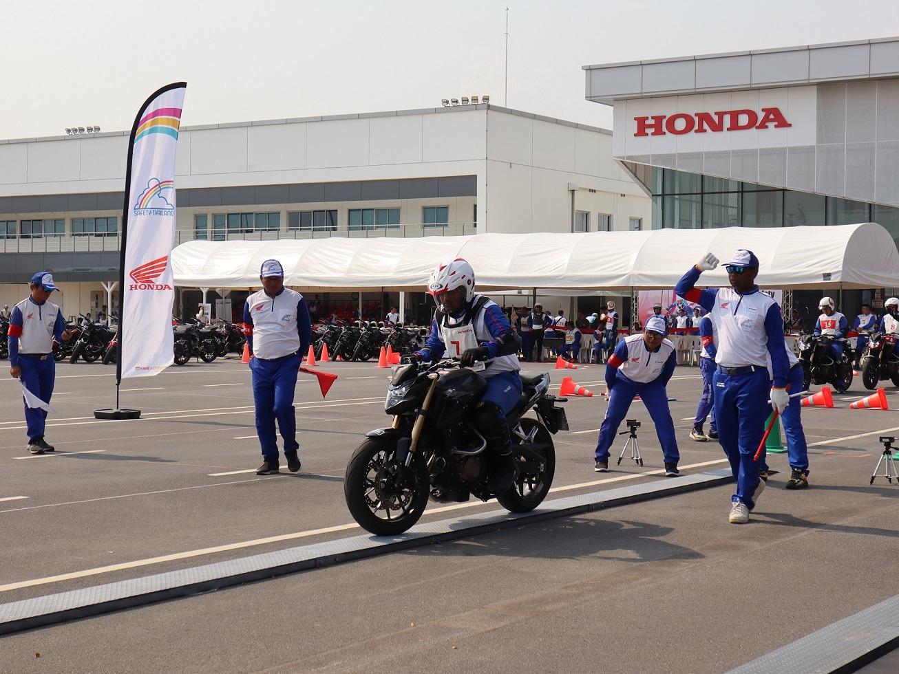 Edukasi Safety Riding Astra Honda Nomor Satu di Asia - Oceania