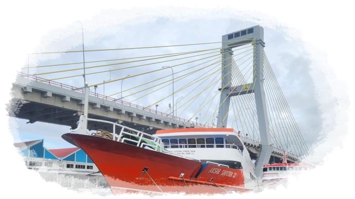JADWAL-KAPAL-Kapal-yang-berlabuh-di-Pelabuhan-Manado-asdghd.jpg