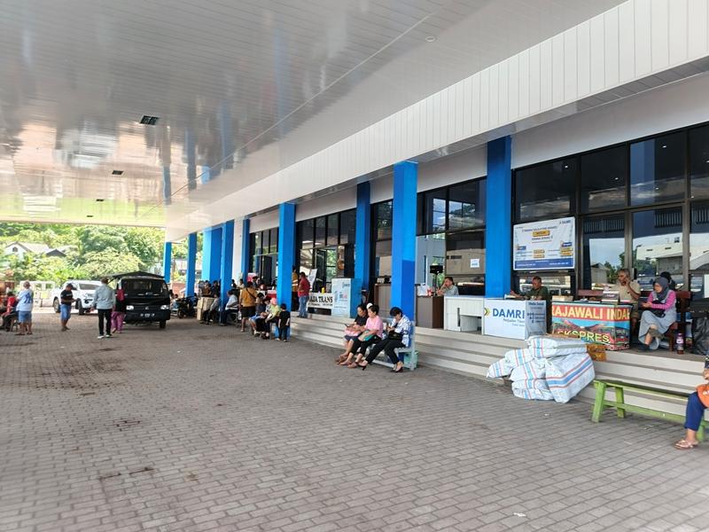 Daftar Tarif Bus Raja Trans di Terminal Malalayang, Diskon Sleeper Class Masih Berlaku