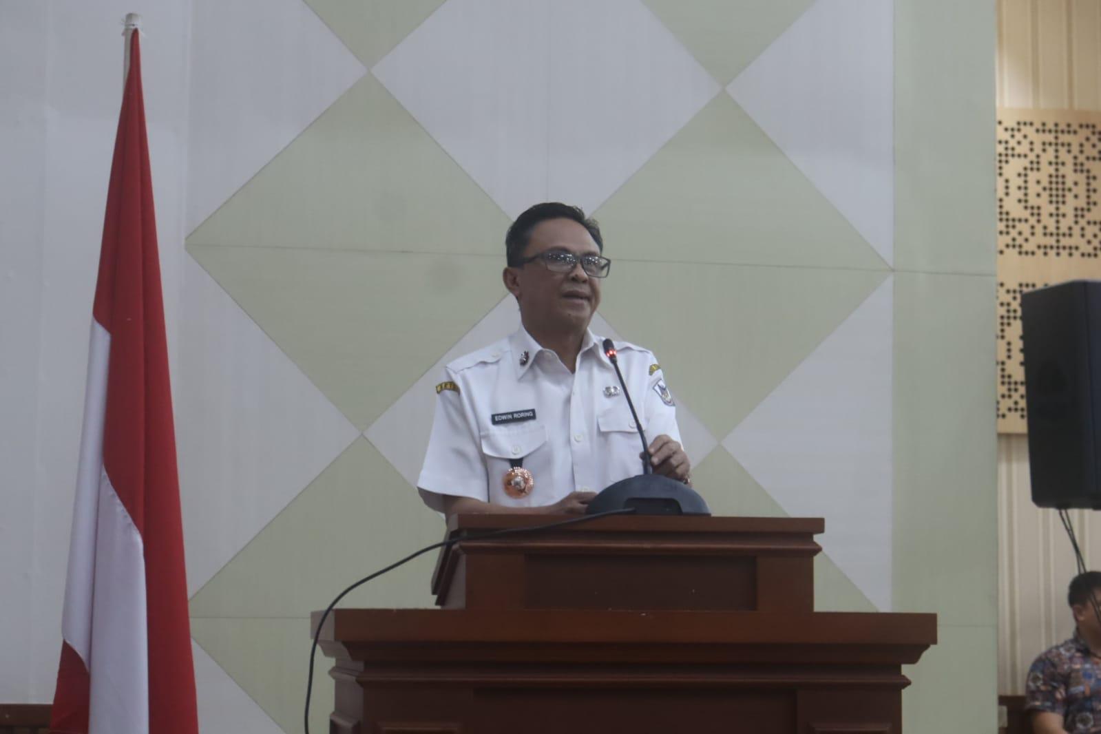 JELANG-HUT-Sekretaris-Daerah-Kota-Tomohon-Edwin-Roring-saat-jghjy78979j80.jpg